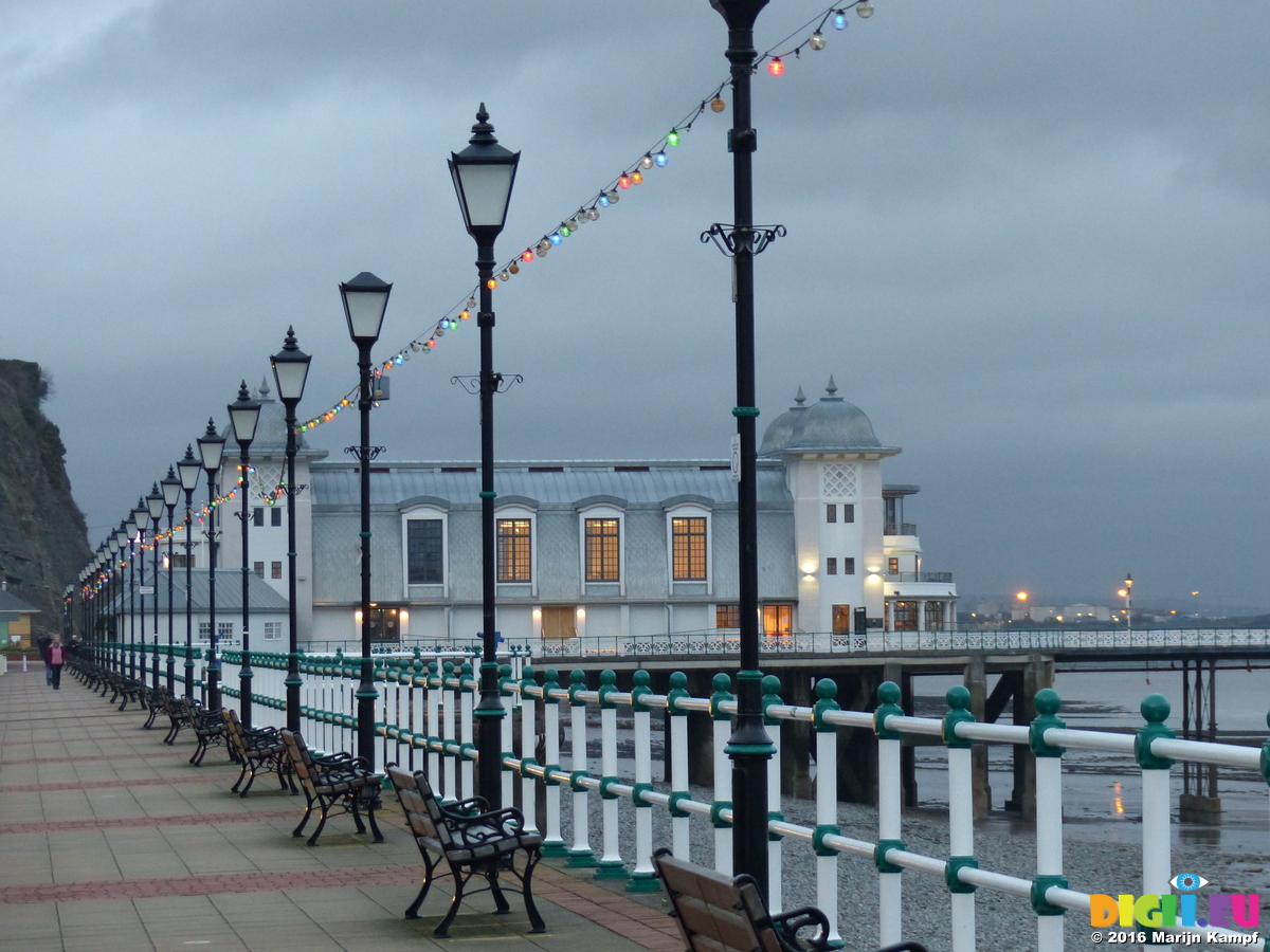 Picture FZ025444 Lights at Penarth pier | 20160129 Penarth | Photo by ...